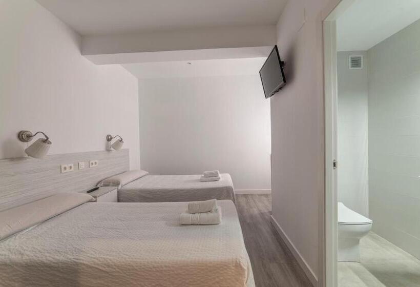 اتاق استاندارد, Hostal Lar