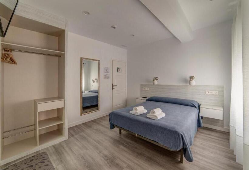 اتاق استاندارد با تخت دوبل, Hostal Lar