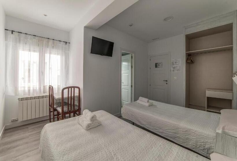 اتاق استاندارد, Hostal Lar