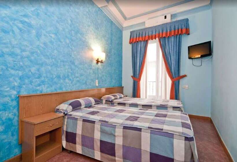 اتاق استاندارد, Hostal Oporto