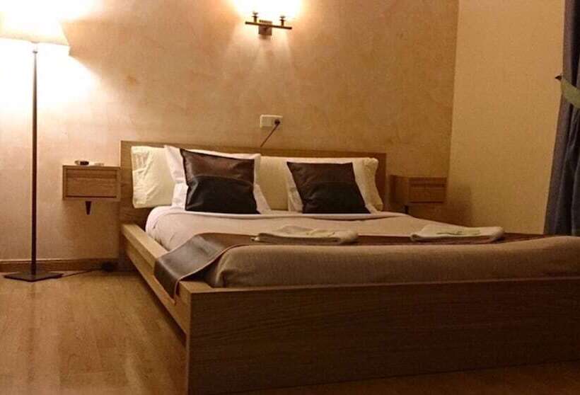 اتاق استاندارد, Hostal Oporto