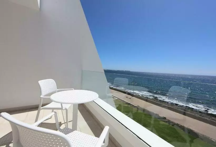 اتاق استاندارد با چشم‌انداز دریا, Iberostar Selection Lanzarote Park