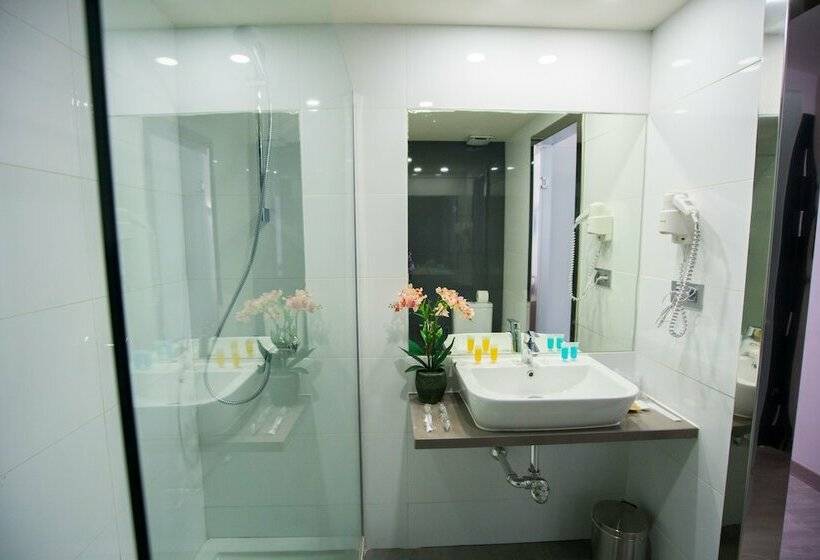 标准间带阳台, Ona Marbella Inn