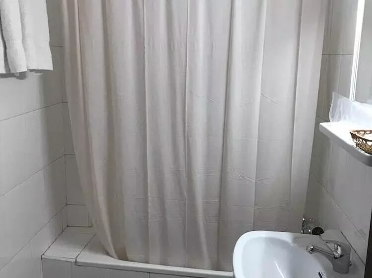 Standard Kolmen Hengen Huone, Pension Puerto Rico