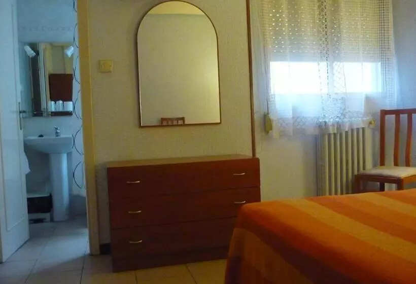 Habitació Estàndard, Hostal El Centro