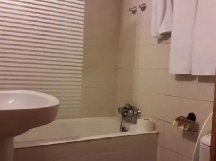 Habitació Estàndard, Hostal Igüer