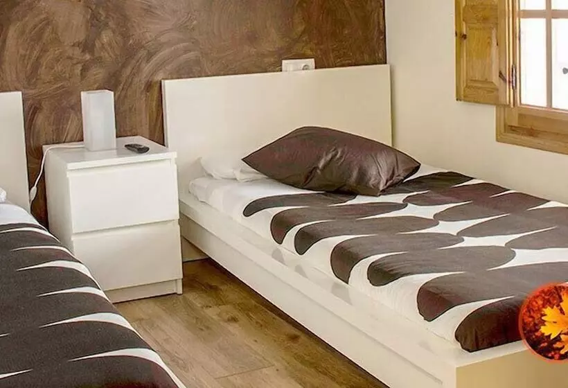 Habitació Estàndard, Hostal Igüer