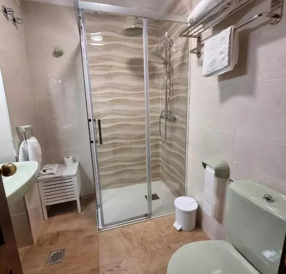 Chambre Standard, Hostal Sainz