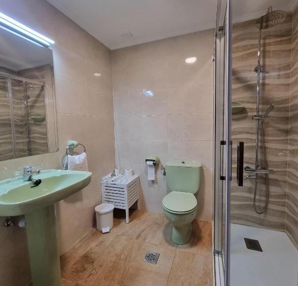 Номер Стандарт, Hostal Sainz