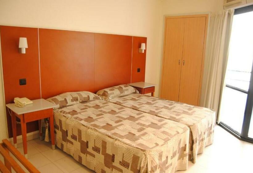 اتاق استاندارد یک نفره, Oasis Plaza