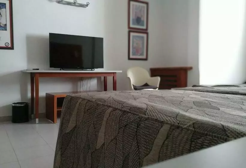 Standard Single Room