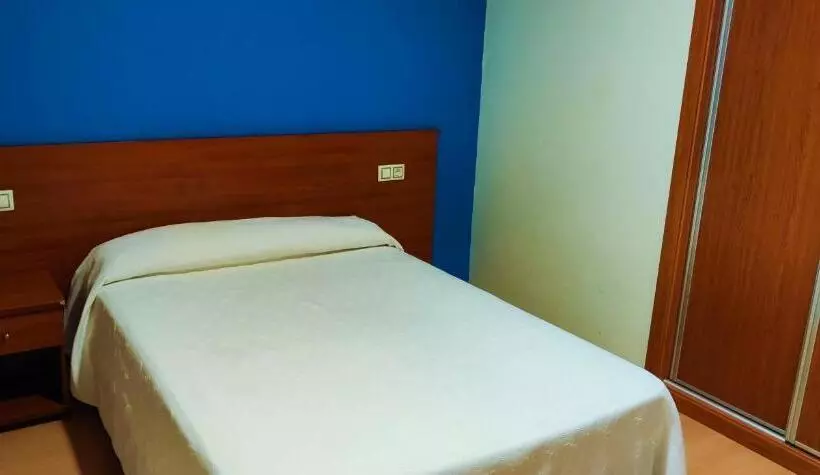 バス共有のスタンダードルーム, Pension San Roque