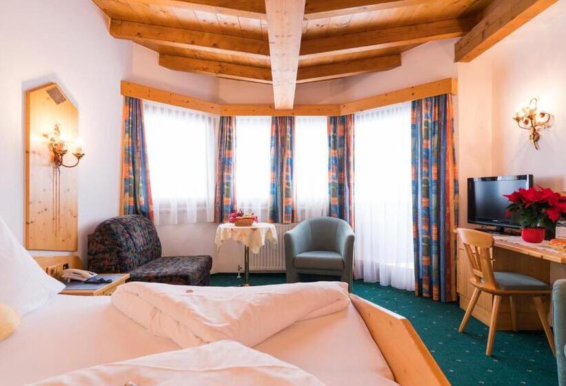 バルコニー付きスタンダードルーム, Bergsporthotel Antonie
