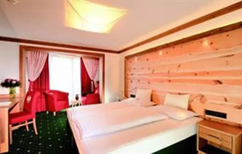 デラックスルーム, Das Kaltschmid  Familotel Tirol