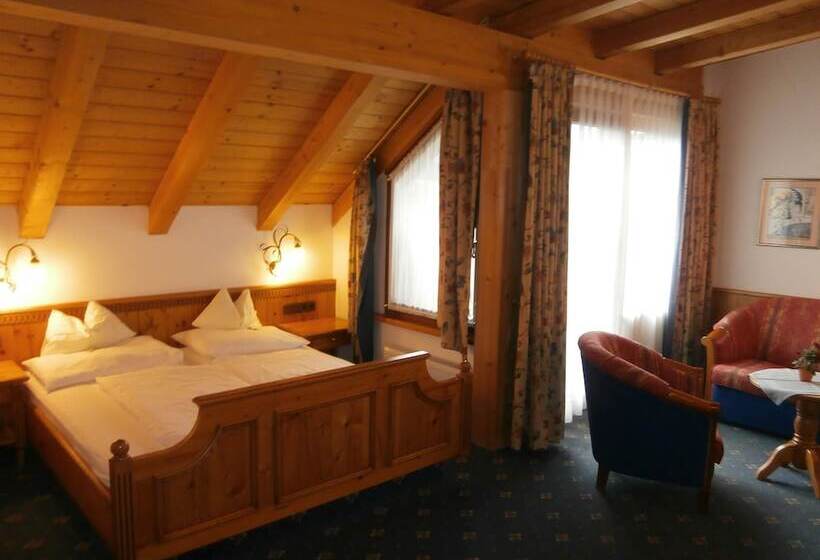 Номер Deluxe, Das Kaltschmid Familotel Tirol