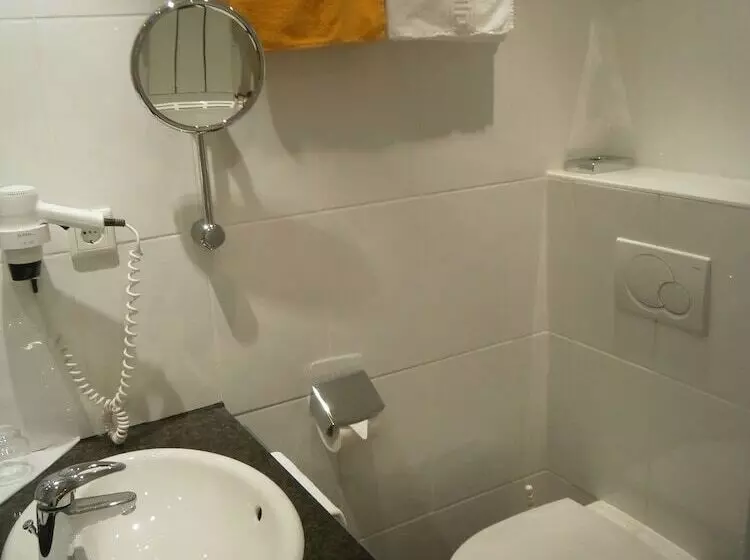 スタンダードシングルルーム, Das Kaltschmid  Familotel Tirol