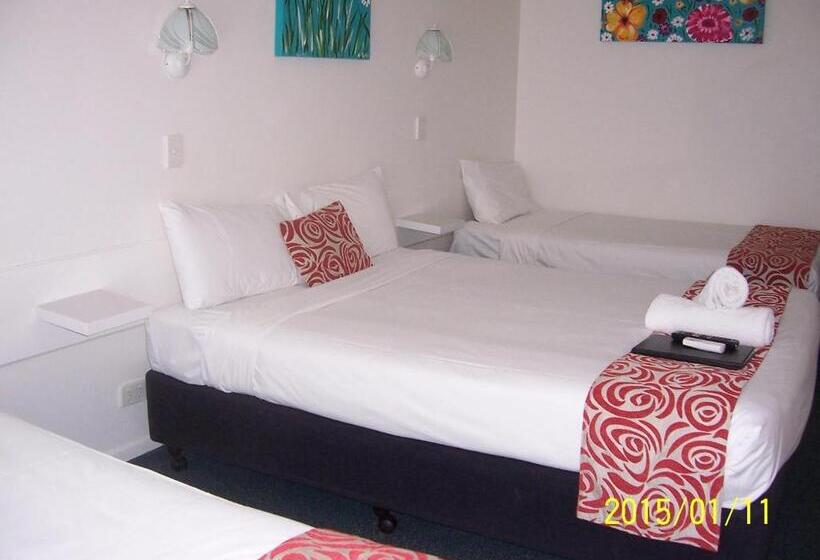 חדר משפחתי, Aspley Motor Inn