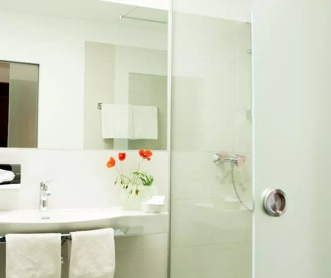 スーペリアの４人部屋, Austria Classic Hotel Wolfinger   Hauptplatz