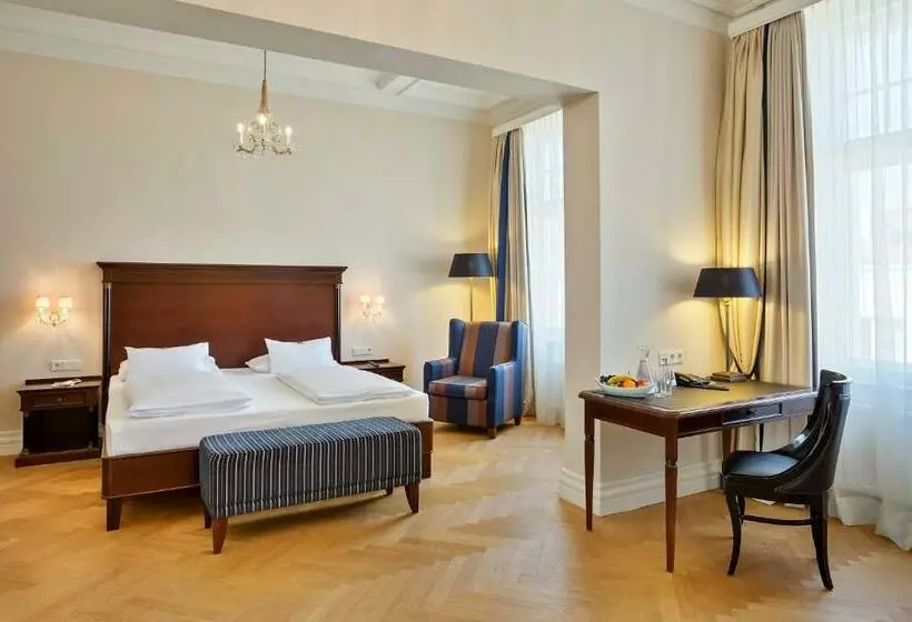 سوییت جونیور, Austria Trend Parkhotel Schönbrunn Wien