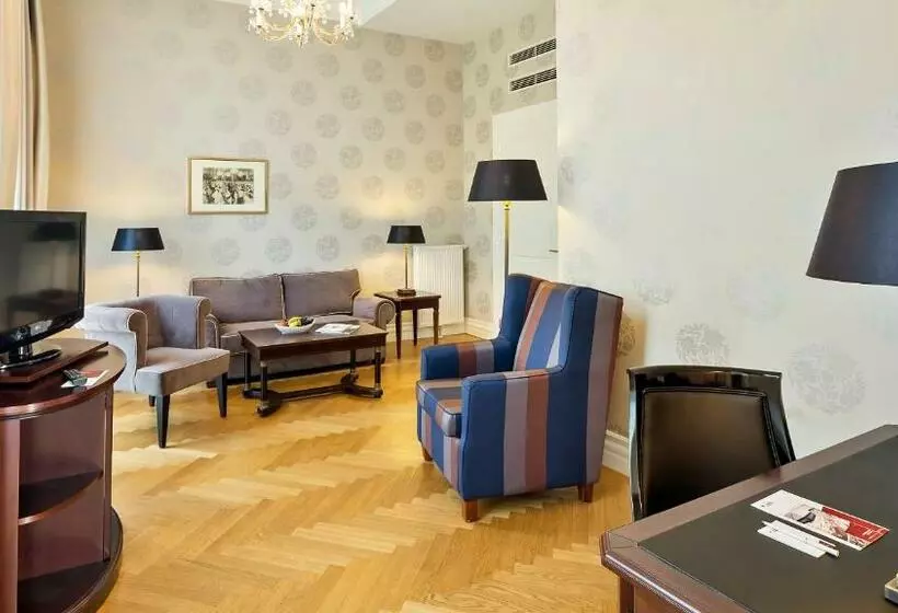سوییت جونیور, Austria Trend Parkhotel Schönbrunn Wien