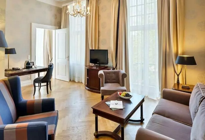 سوییت جونیور, Austria Trend Parkhotel Schönbrunn Wien