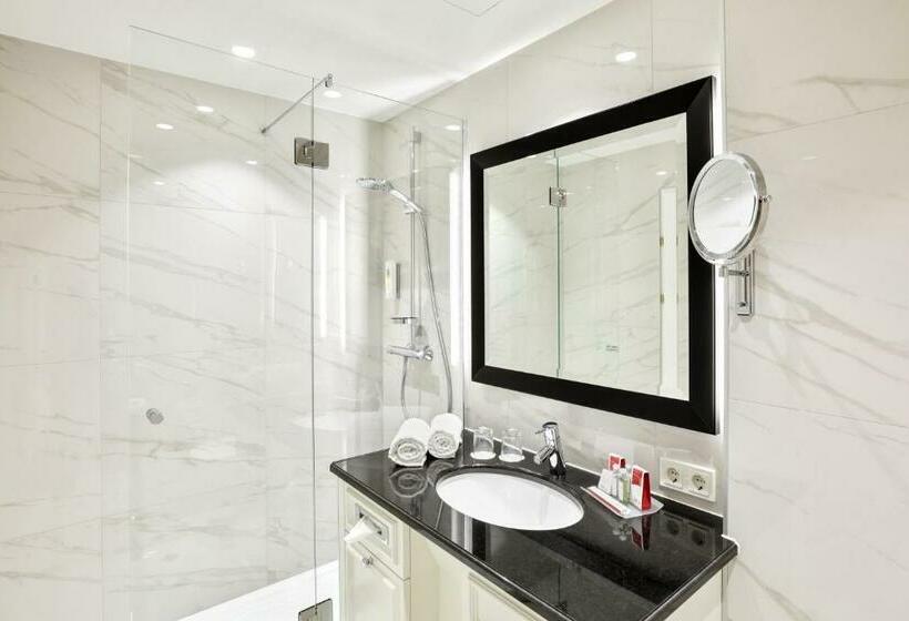 اتاق خانوادگی, Austria Trend Parkhotel Schönbrunn Wien