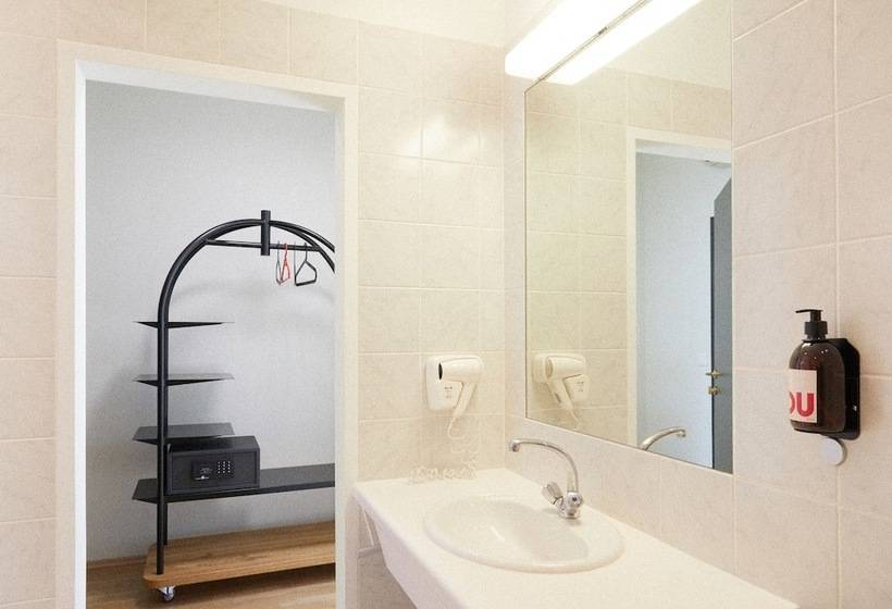 스탠다드 스튜디오 킹침대, Babula Am Augarten