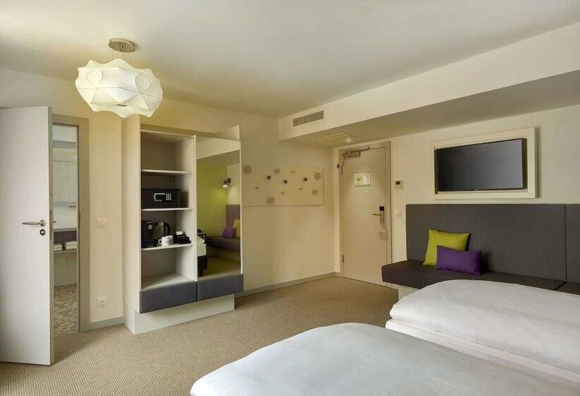 디럭스 룸, H+ Hotel Wien