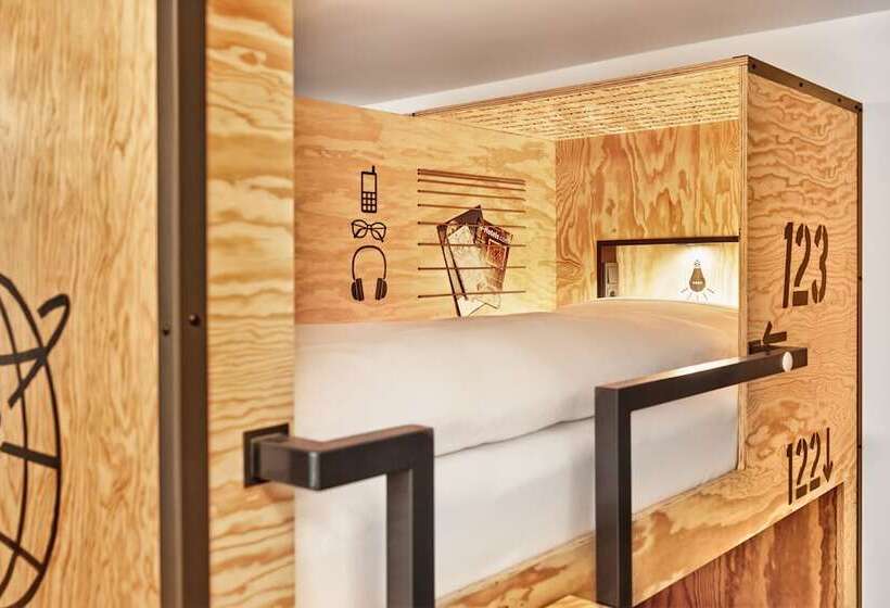 공동 객실, H+ Hotel Wien