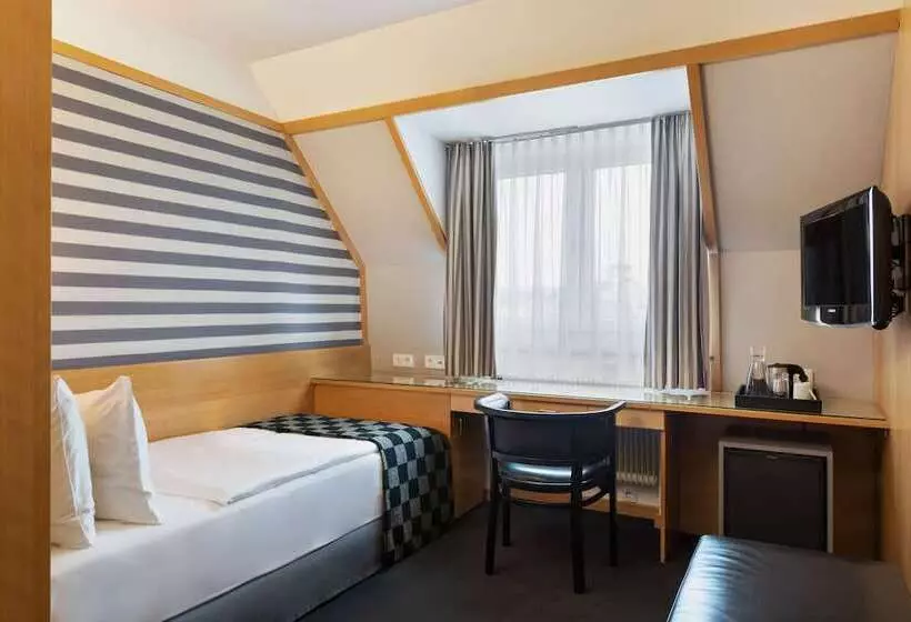 Standard-huone, Holiday Inn Vienna City, An Ihg