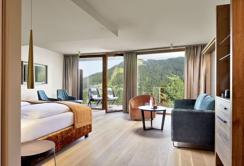 スイート, Kaiserhof Superior