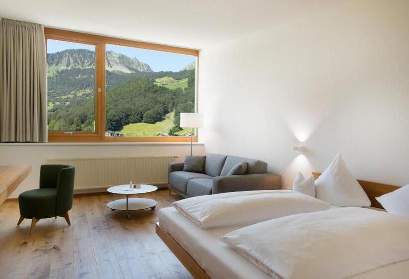 컴포트 룸, Krone In Au