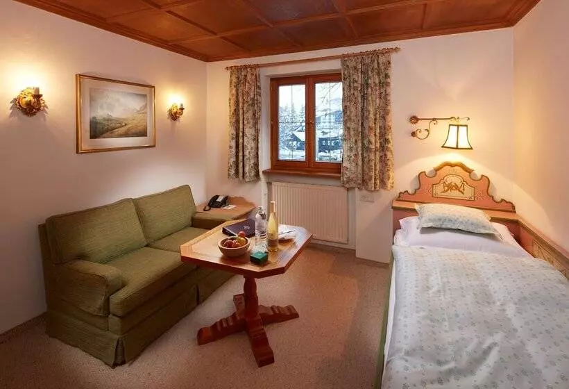اتاق استاندارد یک نفره, Post Lech Arlberg