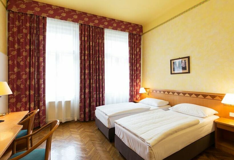 标准间, Post Wien