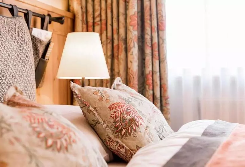 اتاق استاندارد با بالکن, Superior Hotel Tirolerhof Zell Am See