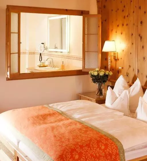 اتاق سوپریور با بالکن, Superior Hotel Tirolerhof Zell Am See