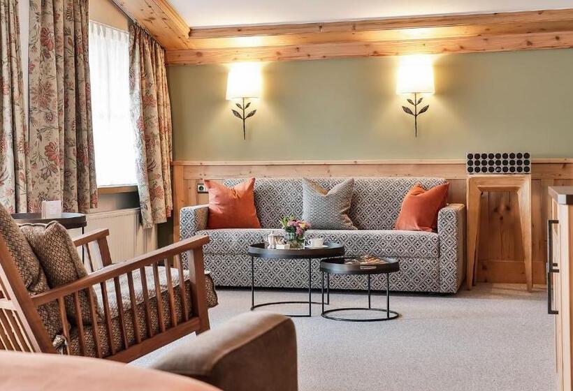 Полулюкс с Балконом, Superior Hotel Tirolerhof   Zell Am See