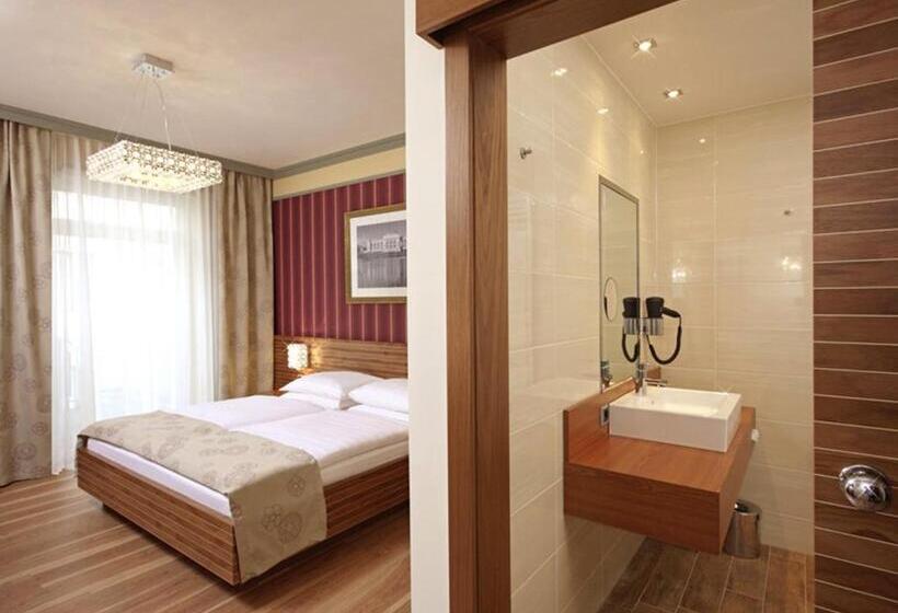 اتاق لوکس, Vienna Beim Prater