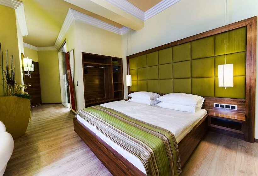 اتاق لوکس سه تخته, Vienna Beim Prater