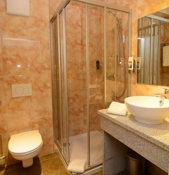 Family Room with Bunk Beds, Vogelweiderhof