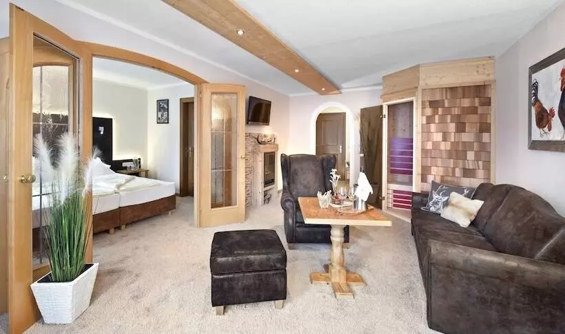 Suite with Views, Zum Ritter