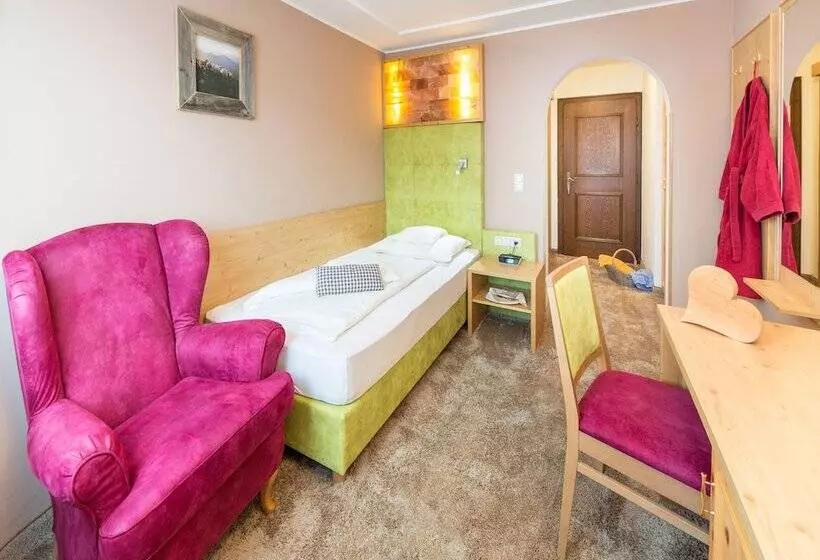 Standard Single Room, Zum Ritter
