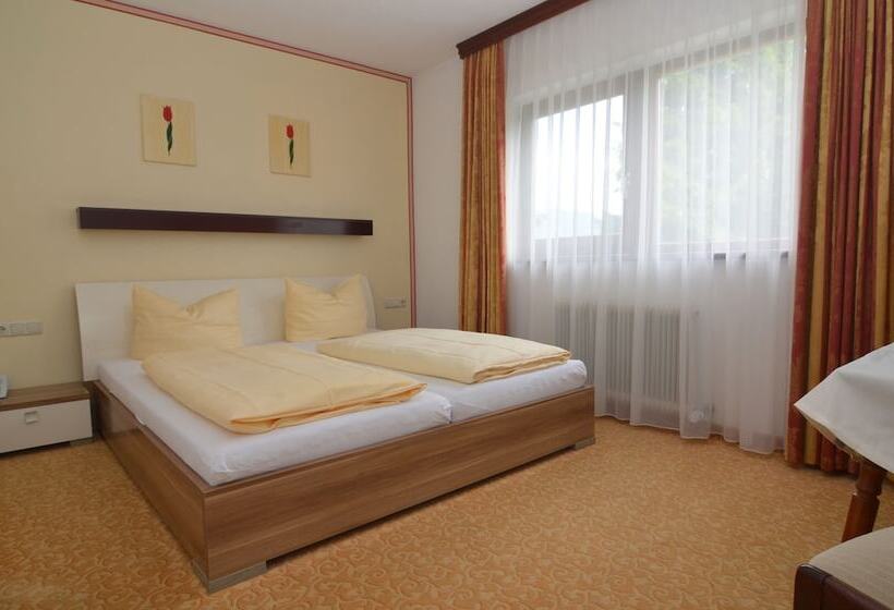 Номер Стандарт, Parkhotel Kirchberg