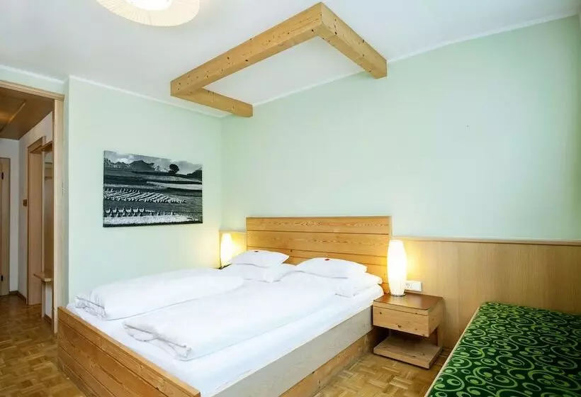 コンフォートルーム, Parkhotel Matrei