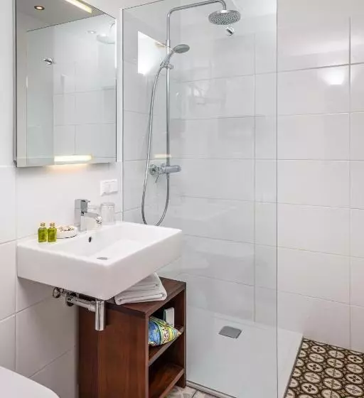 Basic-huone, Seehotel Hubertushof
