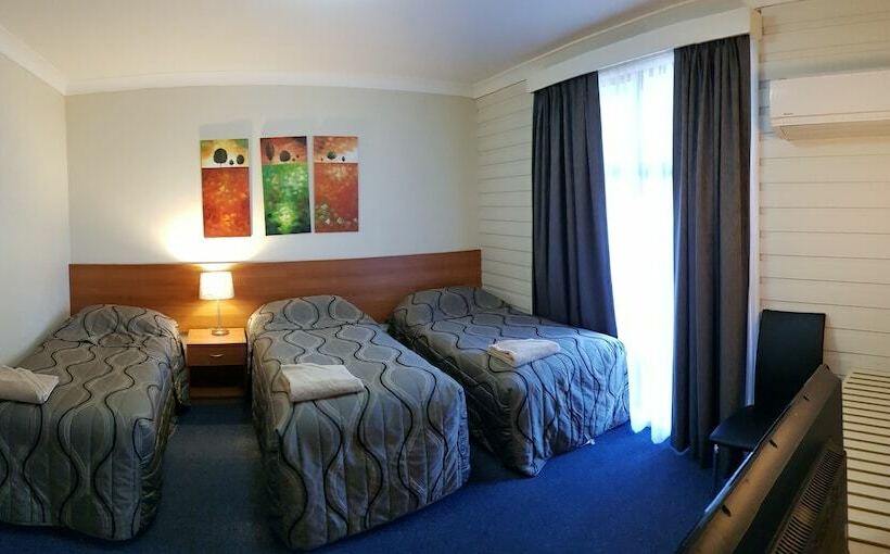 סוויטה משפחתית 2 חדרי שינה, Amber Court Motel, Coonabarabran