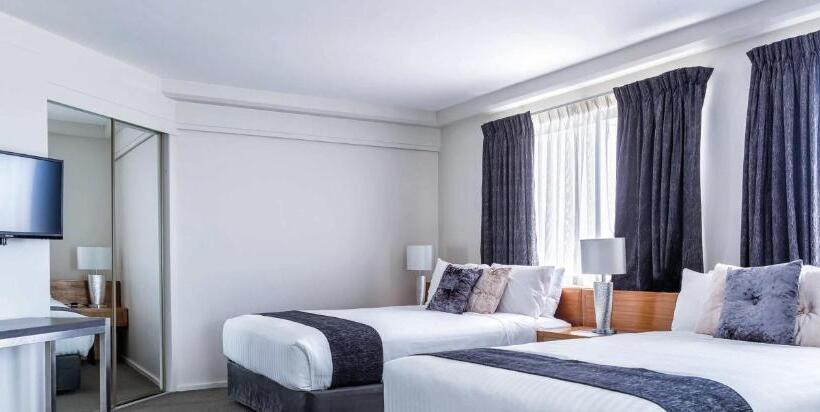 إستوديو قياسى, Best Western Plus Hotel Lord Forrest