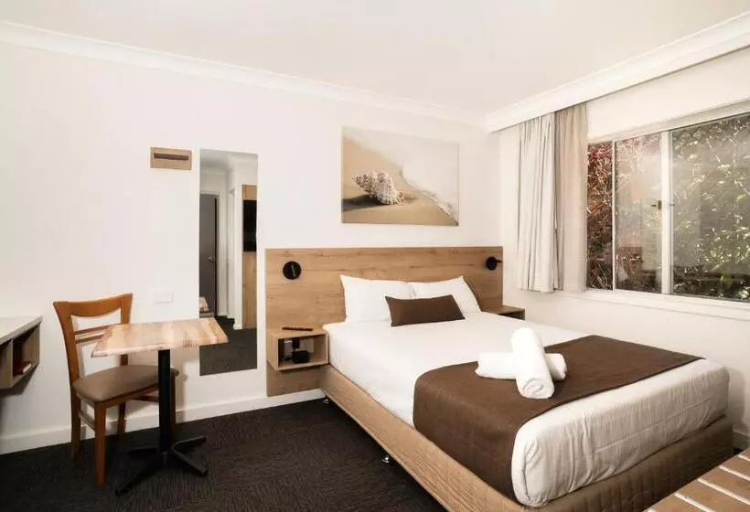 اتاق استاندارد سه نفره, Caribbean Motel