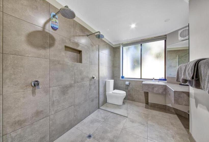 غرفة سوبيريور, Central Deborah Motel