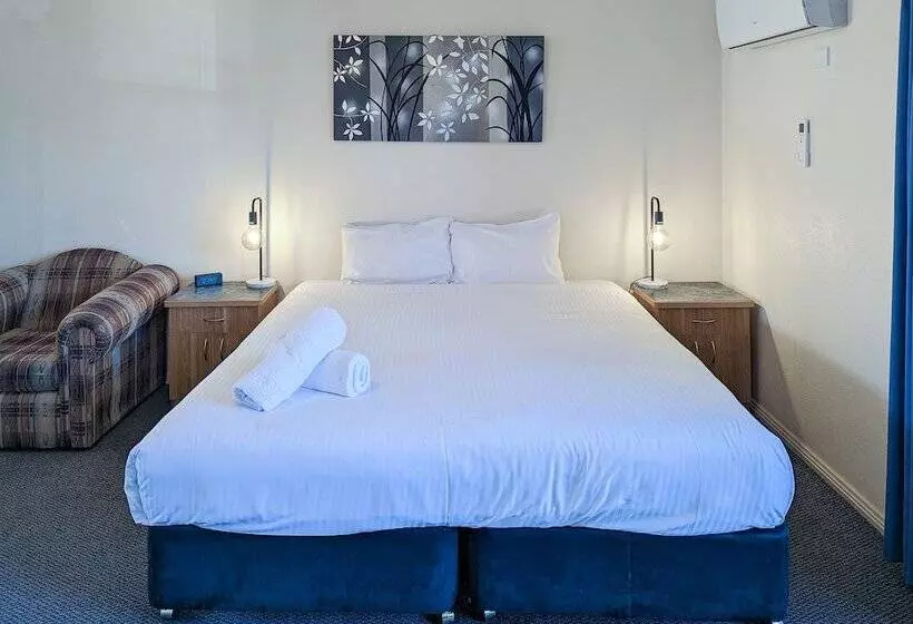 اتاق اجرایی, Arkana Motor Inn & Terrace Apartments